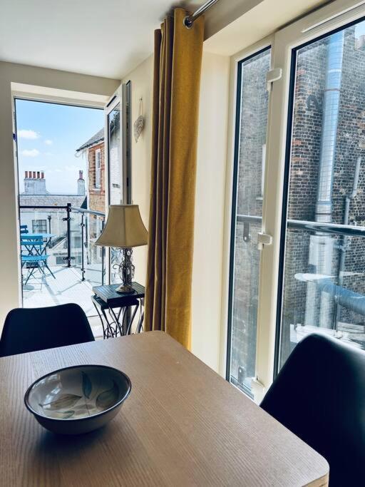 100 Steps To Broadstairs Beach - 2 Bedroom 3 Beds Exterior foto